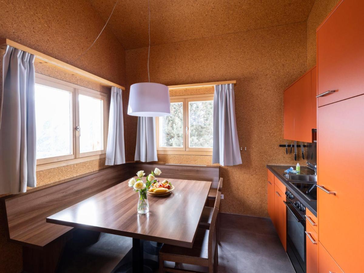 Holiday Home Komfort Aclas Maiensaess Resort-1 By Interhome Urmein Zewnętrze zdjęcie